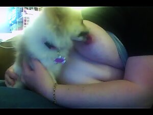 Besaeligen zoophilia, sexlefart pa dildo video