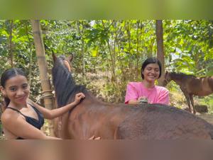 Decadent Obsession: Mia & Coral Pink in Hardcore Animal Sex