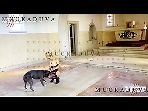 Extreme Zoofilia: Crazy Dog With Nun - Hard Porn