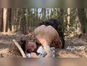 natural cupcakes: animal orgies