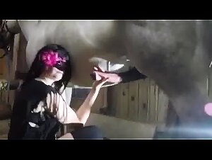 Porn with a blonde saddle mare: a slut succumbs to desire