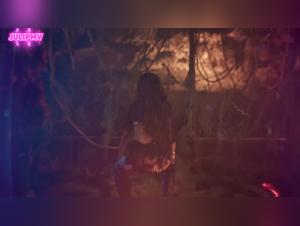 Tu Perrota: Latino Bestiality With Acoustic Rhythm